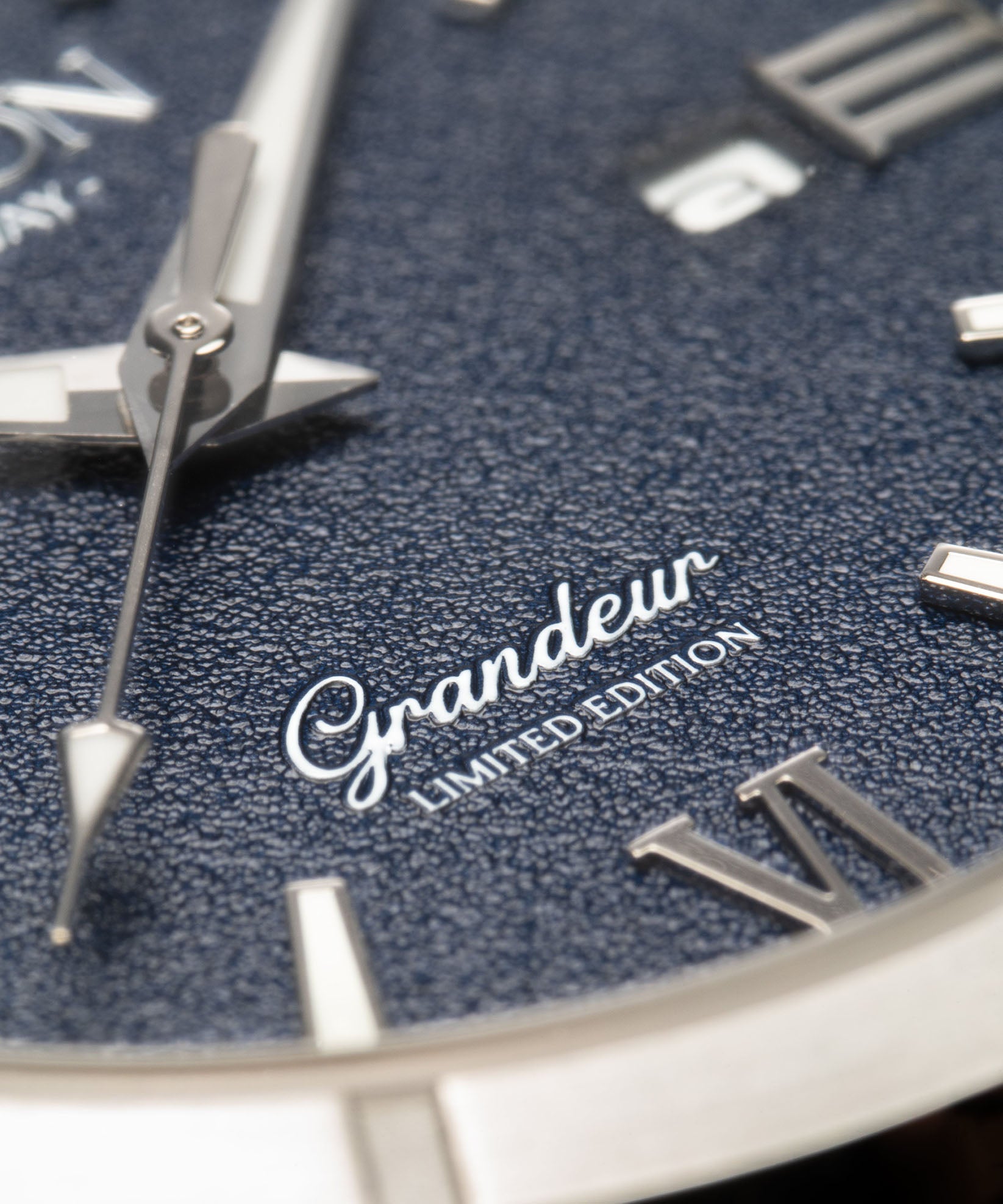 No. 1/25 | Grandeur Limited Edition - Blue